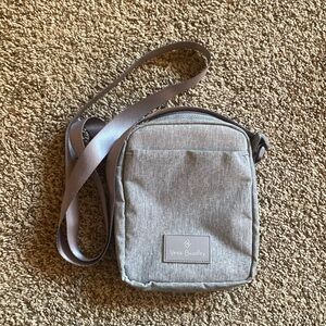 Vera Bradley Small Crossbody Bag, NWOT.